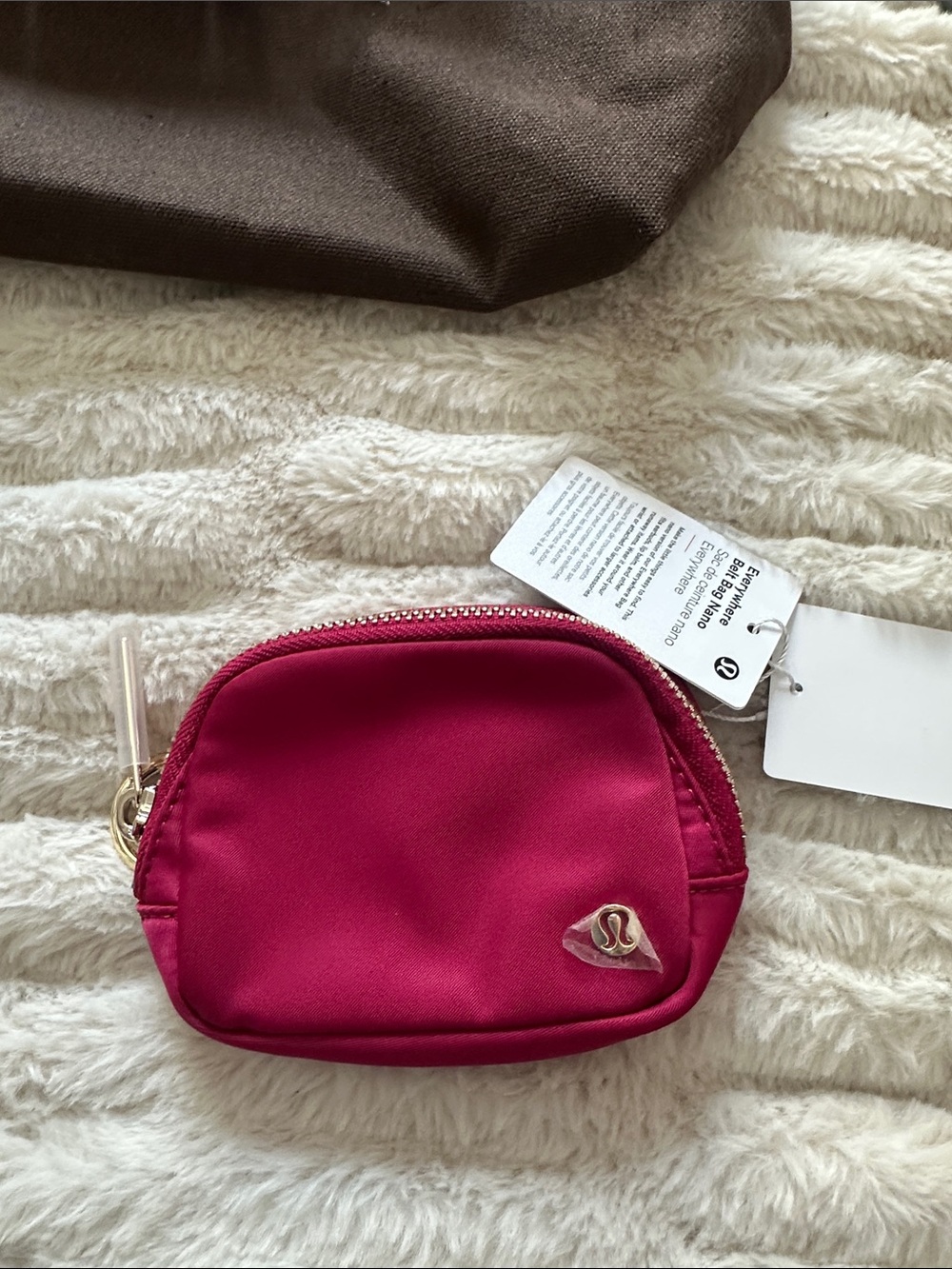 Lululemon Everywhere Belt Bag Nano - Picture 6 of 6